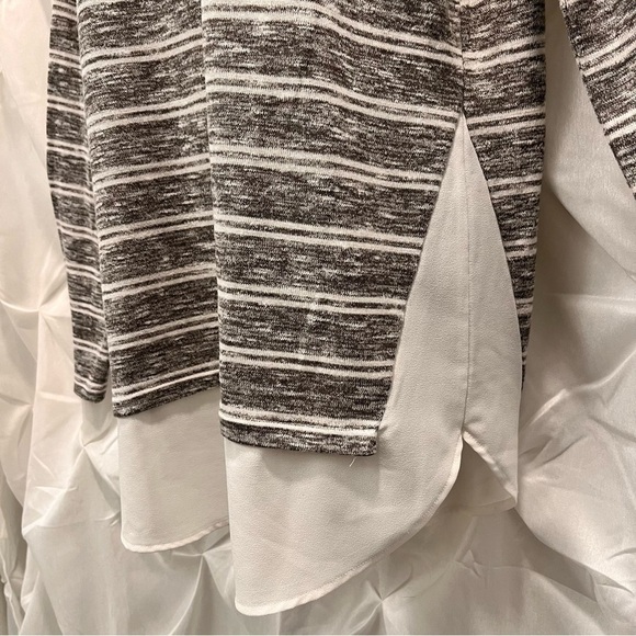 Design History grey light knit stripped top size medium - Picture 5 of 12